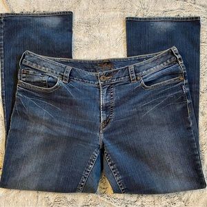 Silver Jeans, Suki bootcut style, size 20/L32